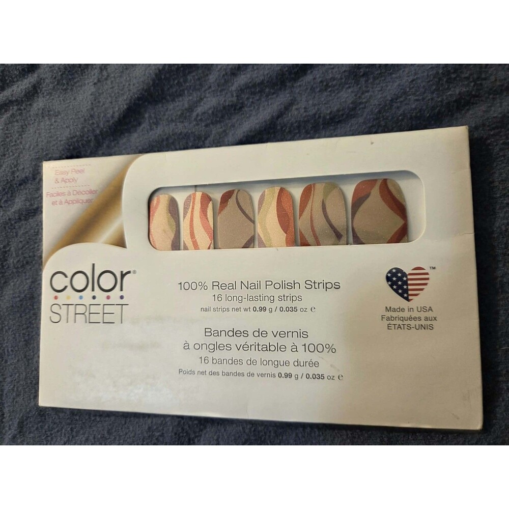 Color Street Nail Polish Strips - Get In Line (Design)